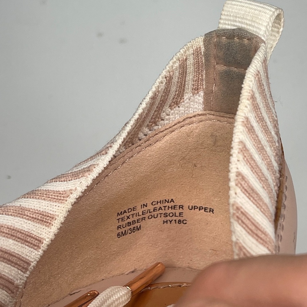 Women’s Michael Kors Size 6 Pink Tennis Shoes with Gold Accents - Picture 2 of 8